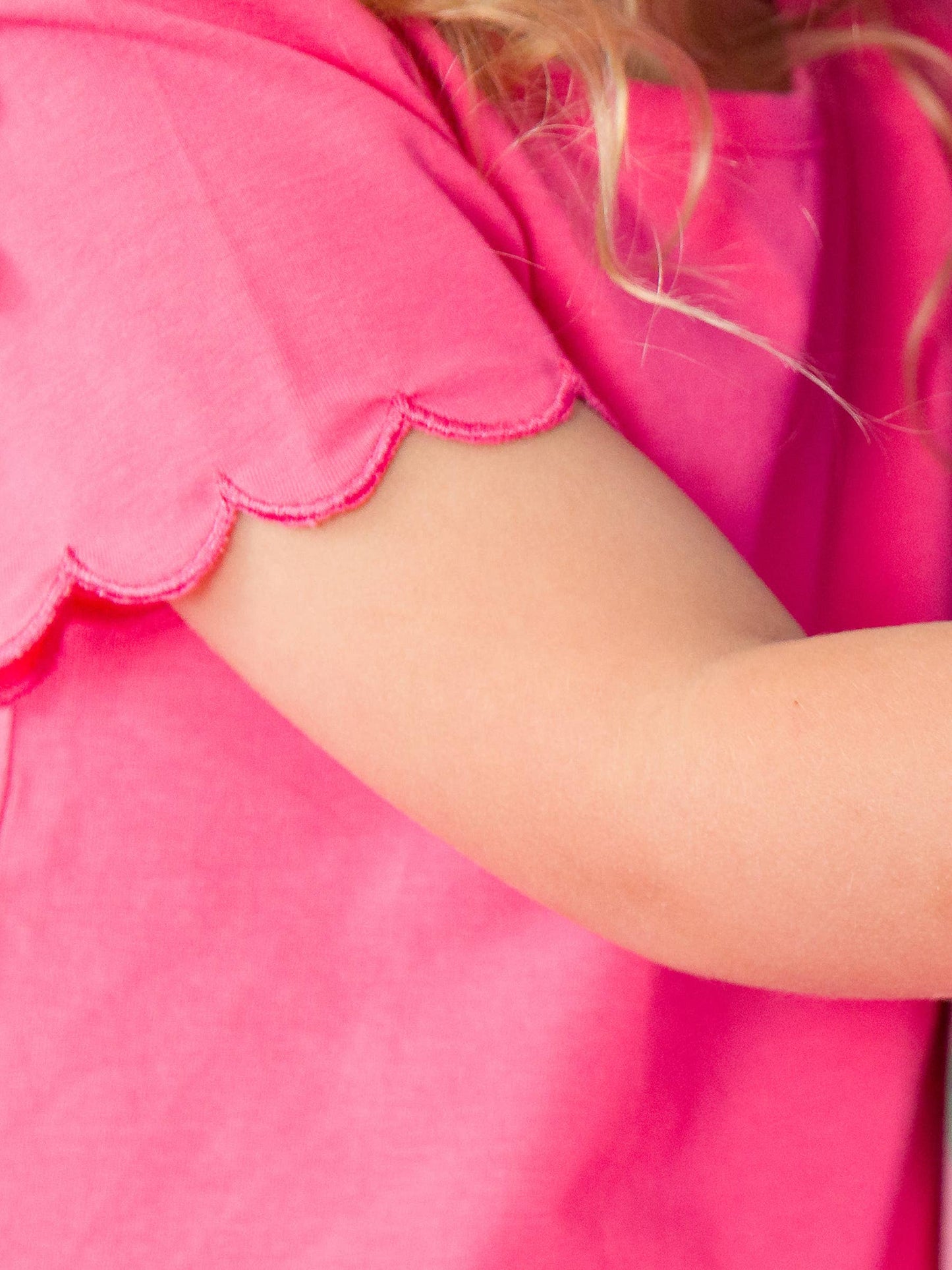 Girls Hot Pink Knit Short Sleeve Scallop Tee